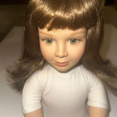 De colección My Twinn 23” Adorable Muñeca Bebé Vinilo 1997 Cuerpo Blanco CATHERINE MOLD Avellana Foto 1 de 4