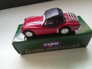Coches deportivos clásicos Corgi escala 1,43 TRIUMPH TR3A - rojo. - Imagen 1 de 7