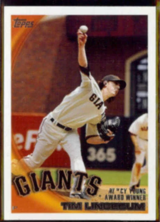 TIM LINCECUM 2010 Topps #9.  GIANTS - Image 1 of 1