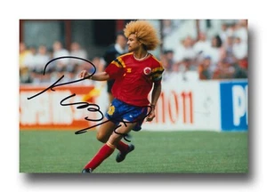 FOTO FIRMADA A MANO CARLOS VALDERRAMA 12x8 - COLOMBIA - AUTÓGRAFO DE FÚTBOL 4. - Imagen 1 de 1