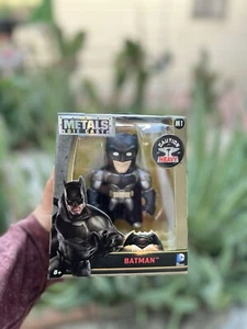 DC COMICS Metals Die Cast DESERT BATMAN M16 Figure NIB - Picture 1 of 3