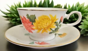 Taza de té y platillo de porcelana AVON flores del mes como nuevo crisantemo - Imagen 1 de 6
