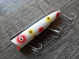 NICE Heddon Lucky 13 STRAWBERRY Fishing Lure - Picture 1 of 7