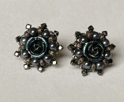 Neuwertige Konplott Stecker Petit Four Dentelle  - Bild 1 von 2