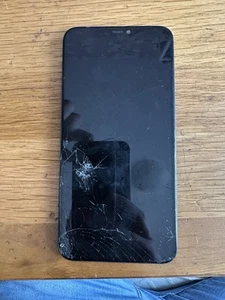 Genuine Apple iPhone 11 pro max OLED LCD Screen Display, Cracked glass, working - Picture 1 of 2