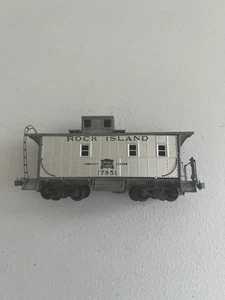 VINTAGE Athearn Rock Island Steel Cupola Caboose HO Made in USA 1950's - Picture 1 of 3