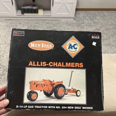 SpecCast 1/16 Allis-Chalmers D-14 LP Gas Tractor with No. 254 New Idea Mower - Image 1 of 4