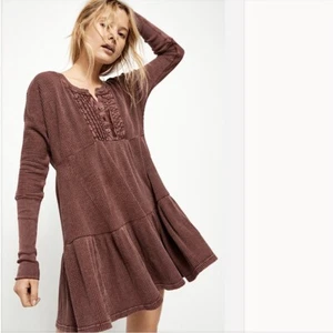 Free People Mini Abito Nuovo con etichette FP One Jolene Large L F19Y03106 Nuovo - Foto 1 di 6