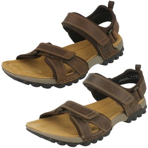 clarks buye sandals