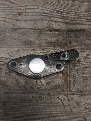 Harley Davidson Electra Glide Touring 2001 01 99-06 basculante izquierdo soporte de cubierta Foto 1 de 4