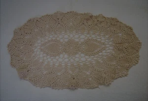 Vtg. Hand Crocheted Pineapple Design Beige Doilie Snood Chair Back 16x10" Granny - Picture 1 of 4