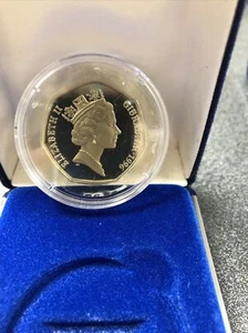 ELIZABETH II Gibraltar 1996 Christmas 50 Pence. UNC. - Picture 1 of 3
