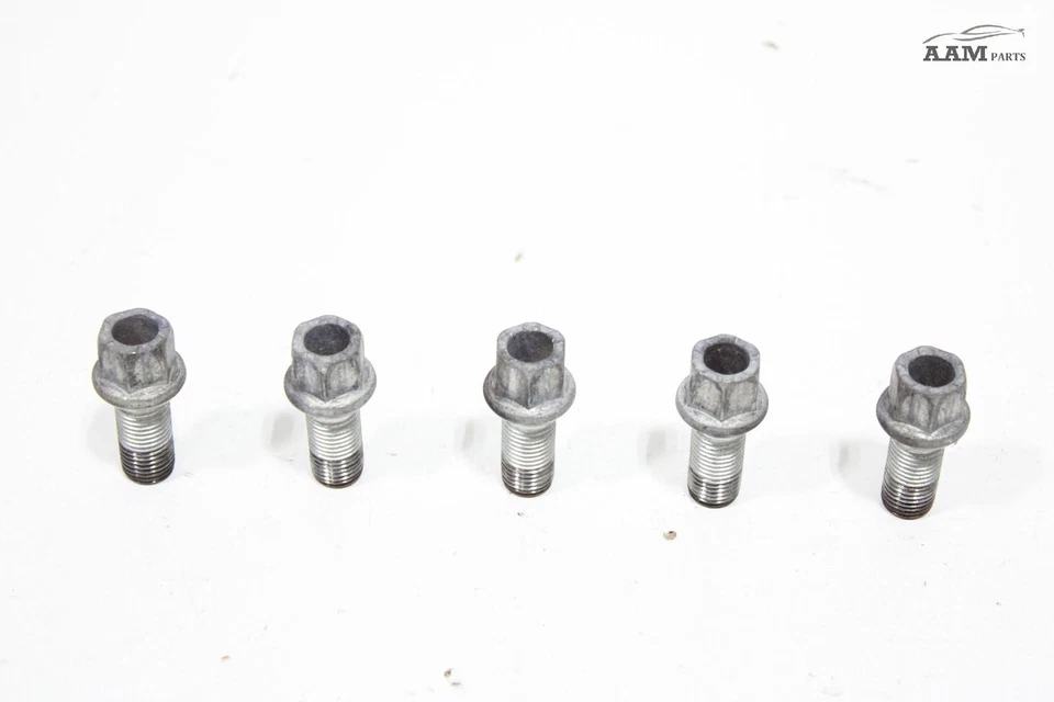 VOLKSWAGEN PASSAT B8 2012-2019 JUEGO DE 5 PERNOS DE TUERCA DE LLANTA OEM Foto 1 de 4