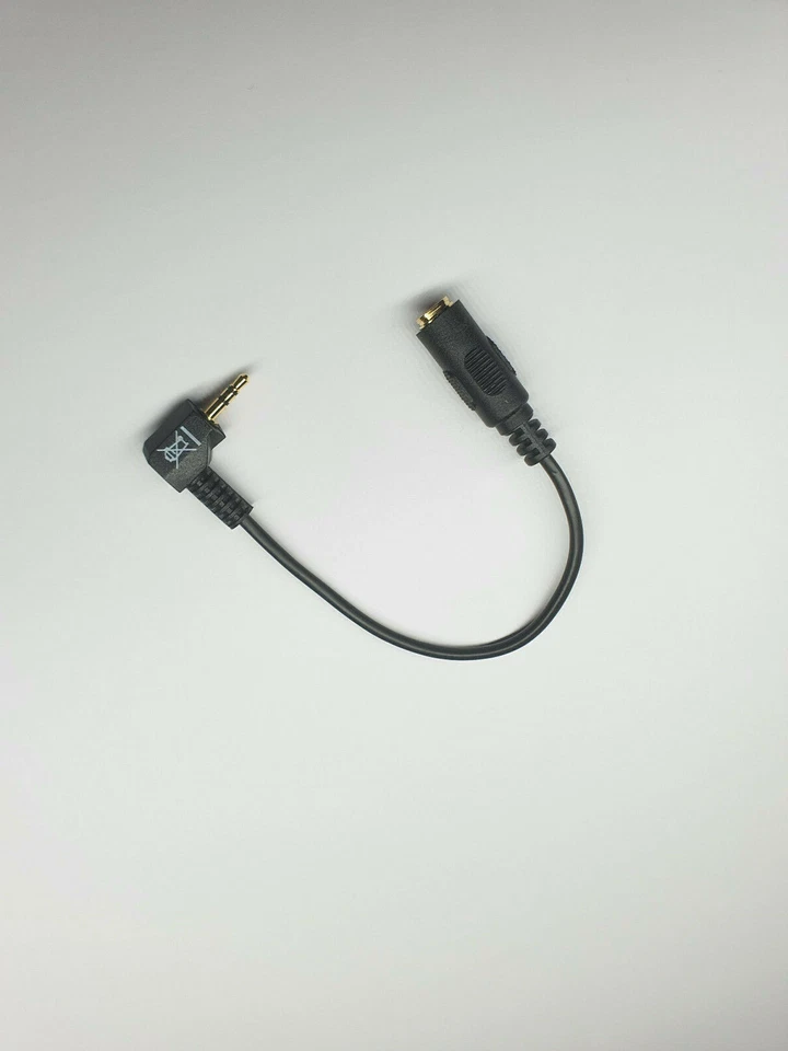 Delock 65674 Audio-Adapter Mini-Phone 3 5 mm 4-polig (W) bis Stereostecker D