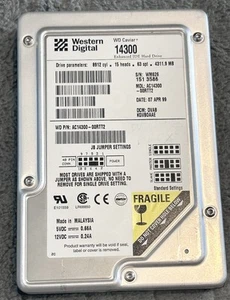 Hard Disk Drive IDE Western Digital Caviar 14300 AC14300-00RTT2 (UNTESTED) - Photo 1/4