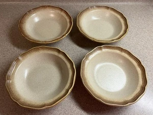 4 Mikasa Whole Wheat Fruit/Dessert Bowls E8000 7 1/4'' MINT - Picture 1 of 7