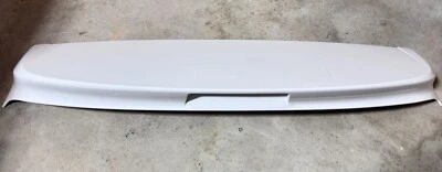 2011-20 Toyota Sienna задний подъемный борт спойлер третий стоп-сигнал белый 76085-08010 - Изображение 1 из 4