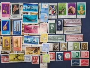 Lot 14 Briefmarken DDR Postfrisch Randstücke Versch Jahre Und Motive Shipping 🌐 - Bild 1 von 5