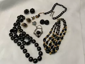 Vintage Black Jewelry Necklace Earrings Brooch Tie Tack Lot of 10 Estate Jewelry - Picture 1 of 5