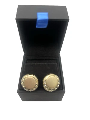 Brincos de moeda cinza Belle Noelle. F8 - Imagem 1 de 4