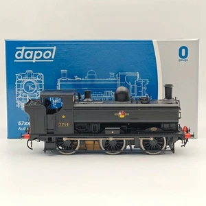 Dapol 7s-007-011 O Gauge 57xx Pannier 7714 BR Black Late Crest 21DCC - Railways - Imagen 1 de 14