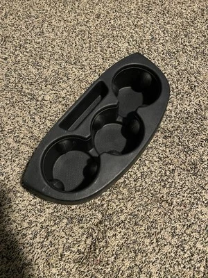 14-23 道奇 RAM PROMASTER 1500 DASH 中心杯架 — 第 1/3 张图片