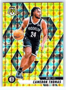 Mosaico Panini #8 Cameron Thomas reactivo amarillo redes Brooklyn 2024-25 - Imagen 1 de 2