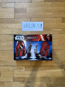 Star Wars Chess Set 2014 Disney Hasbro Used MINOR DAMAGE Used - Picture 1 of 2