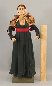 Antica bambola donna capelli modellati WPA anni 30 fatta a mano e dipinta base legno originale - Foto 1 di 12