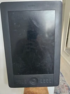 Wacom Intuos 5 Touch PTH-650 No Pen No Cables - Tablet Only Well Used - Photo 1/2
