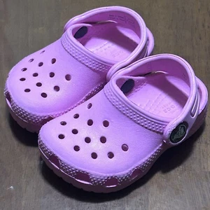 Crocs Classic Pink Clogs Slip-on Shoes 206990 Children Toddler Size C-4 EUC - Picture 1 of 11