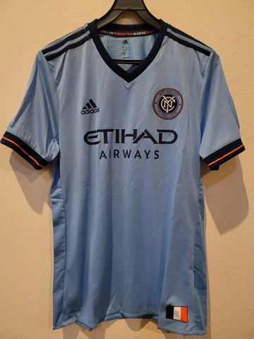 ADIDAS AUTHENTIC MLS NEW YORK CITY FC LIGHT BLUE TEAM JERSEY SIZE XL Cover