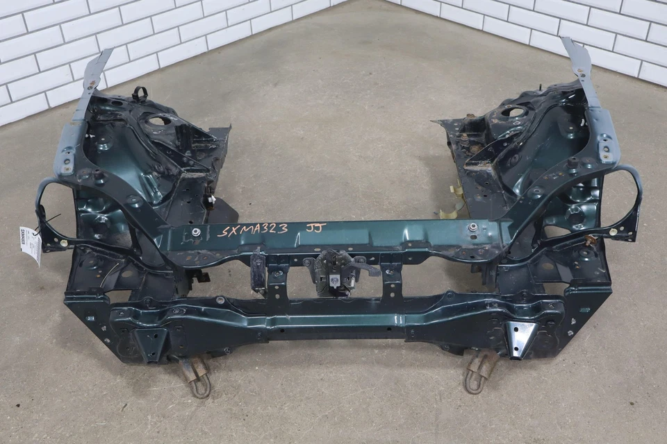 1999-2005 Mazda Miata NB Bare Radiator Core Support Front *Cut* — 第 1/4 张图片