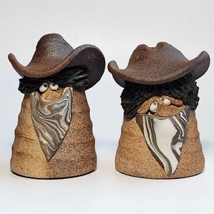 Vintage Cowboy Wild West Bandit Salt & Pepper Shaker Stoneware Sand Clay - Picture 1 of 15