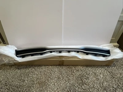 2021-2023 Kia Rio Genuine Front Bumper Upper Grille ⭐OEM⭐ 86350-H8AA0 - Image 1 of 4