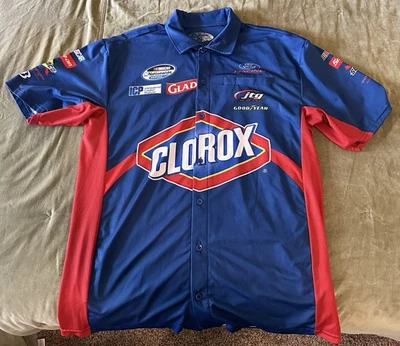 Camisa de tripulación emitida por el equipo Marcos Ambrose JTG Daugherty. Foto 1 de 4