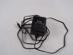 Genuine Extech Class 2 410903003CO Output 9V 300mA Power Supply Adapter A83 - Photo 1/3