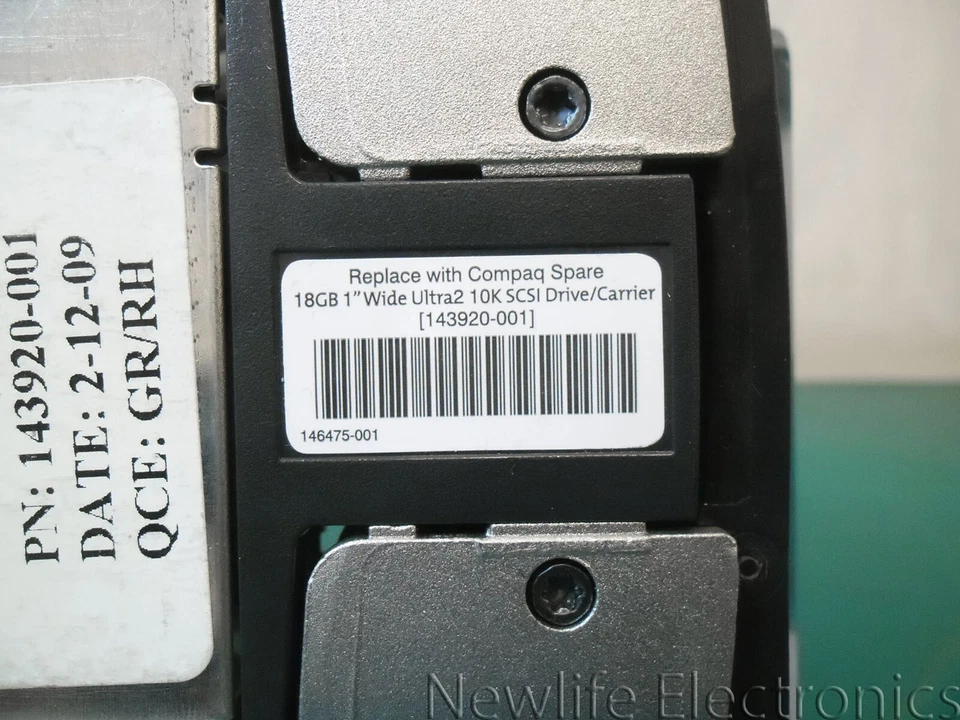 Compaq 143920-001 18.2GB 10,000 RPM 3.5 in. Wide Ultra2 SCSI HDD 127965-001 - Image 1 of 4