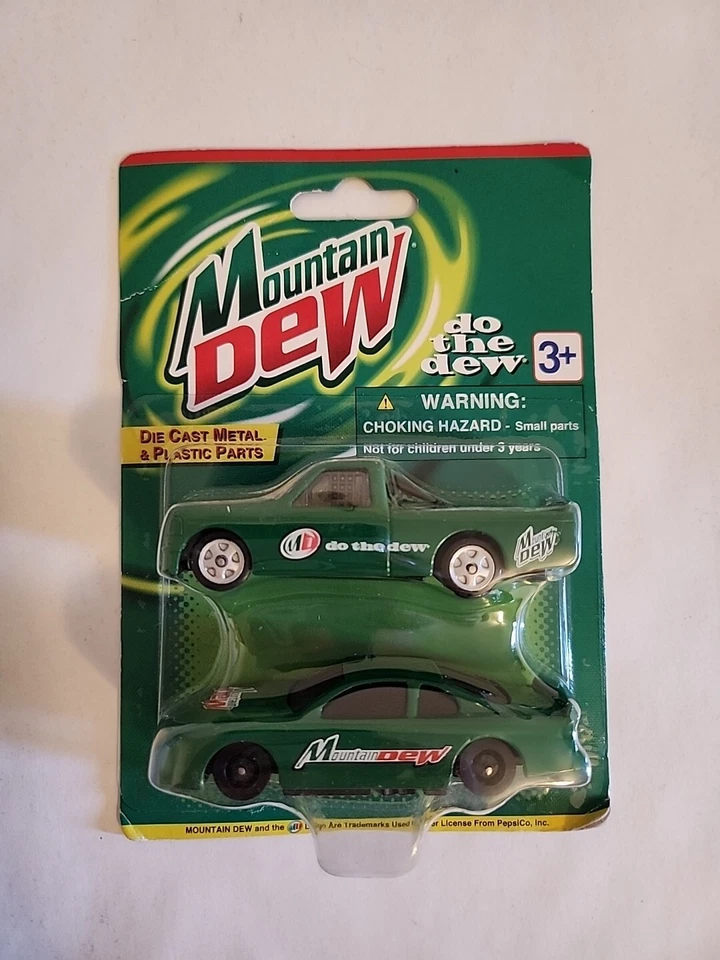 2002 Golden Wheel Pennzoil 2 DCM Plastic Vehicle Set Race Car Crown Victo MOC