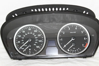 Cuadro de instrumentos velocímetro medidor de panel 06 07 BMW 550i 132.061 millas Foto 1 de 4