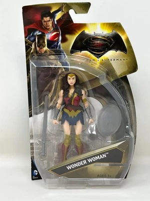 Boneco Batman v Superman: Dawn of Justice Mulher Maravilha 6 - Imagem 1 de 4