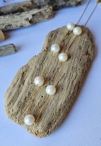 14ct 585 Yellow Gold Dainty V Necklace 7 Natural White Pearls 14k Gold Chain 19" - Picture 1 of 7