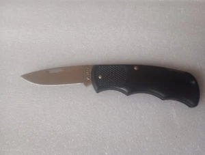 CUTCO Knife  USA 1886 Lockback Pocket Knife Finger Grooves Black Zytel Handles - Picture 1 of 10
