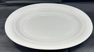 Pier 1 Oval White 17 1/2" Serving Platter Handcrafted Italy - Picture 1 of 13
