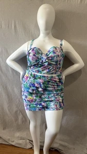 Torrid Colorful Watercolor Swimsuit 2 Piece With Ruched Skirt Wired Bra Size 2/4 - Picture 1 of 18