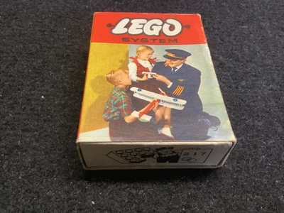 LEGO Set 217 mit 2x4 Echsteinen (5x) ,Box hat Lagerspuren - Bild 1 von 2