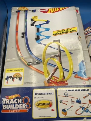 Hot Wheels 2019 Vertical Launch Kit Track Builder System Vertical U Turn Stunt - Image 1 of 4