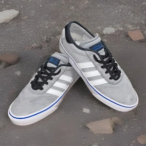Adidas Silas Baxter Neal Mens 9.5 Gray/White/Blue All Suede Great Condition - Picture 1 of 9