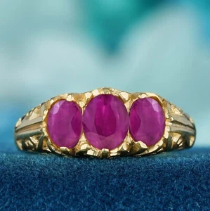 9K Yellow Gold Natural Oval Ruby Vintage Style Three Stones Ring - Picture 1 of 8