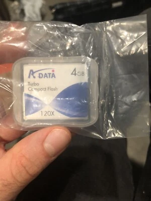 Flash compacto A Data turbo 120x Foto 1 de 2